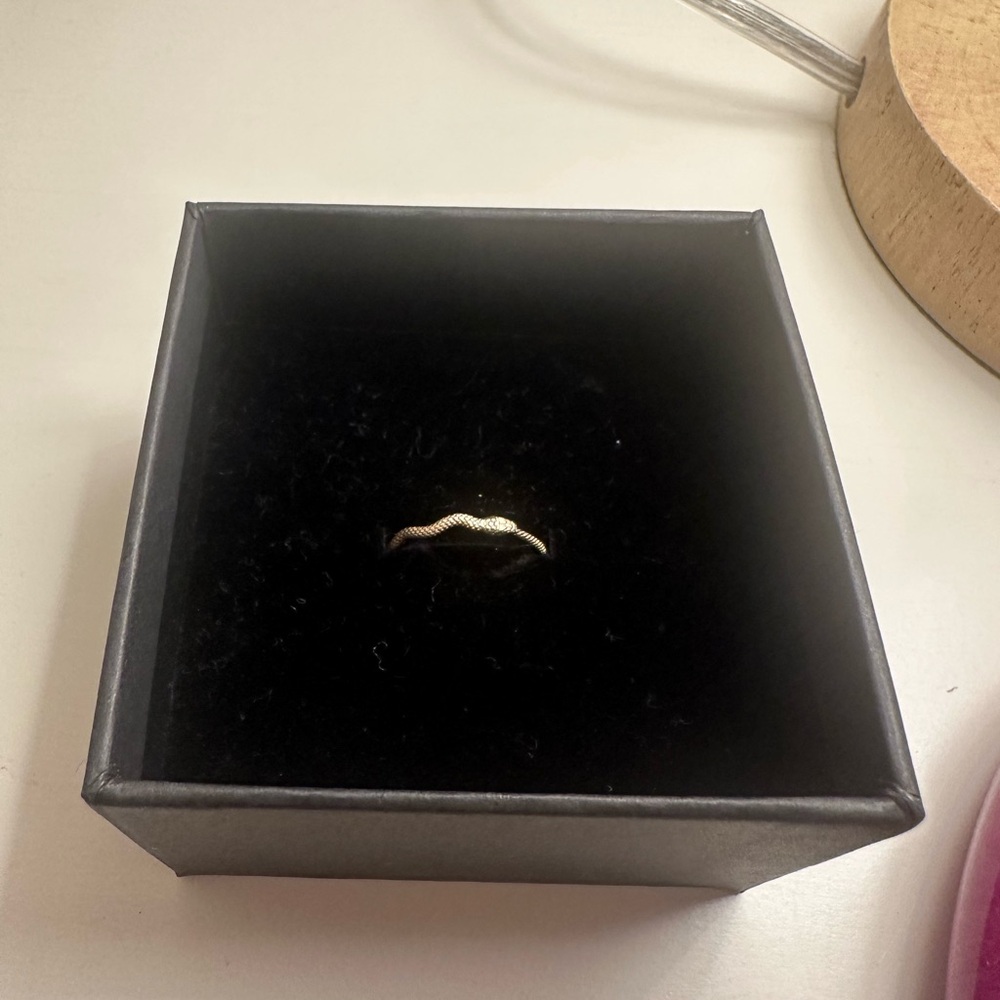 Catbird 14k Sylvie Snake Ring size 8 - Picture 3 of 7
